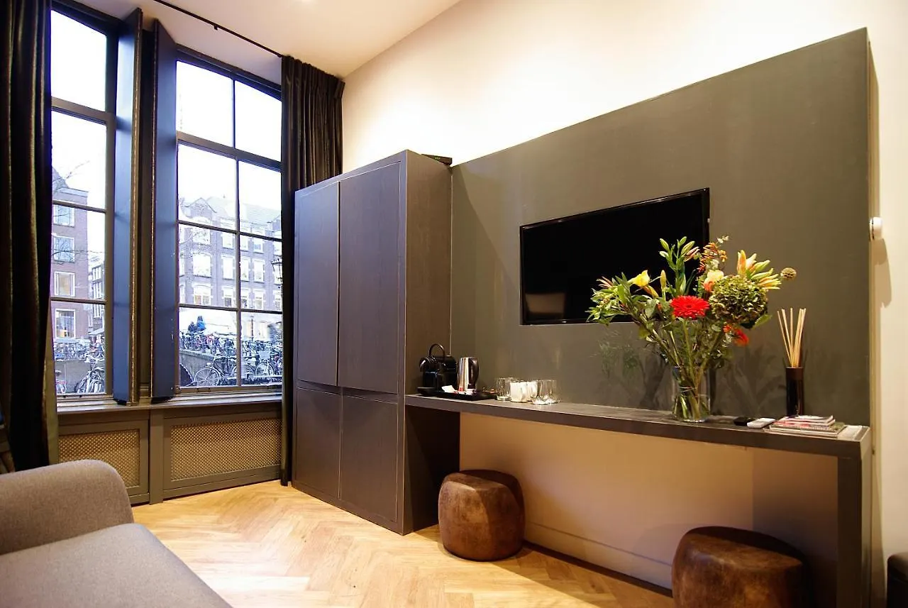 New! 2024 - The Canal Bridge Suites Amsterdam 3*,